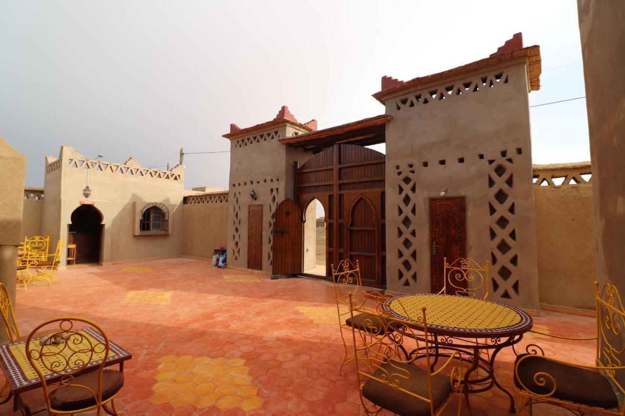 Riad Moha Merzouga Exteriör bild